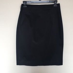 ✨Black pencil skirt✨